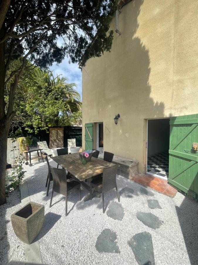 Appartement Plein Centre Avec Jardin سان تروبيه المظهر الخارجي الصورة